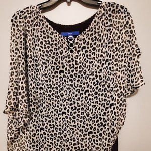 Layered animal print chiffon over a black tank top, size XL, Apt. 9 brand.